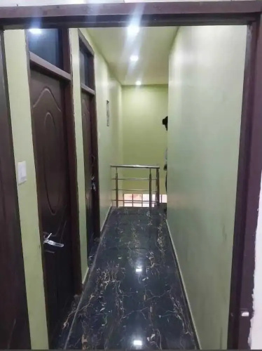 Shukla Hotel