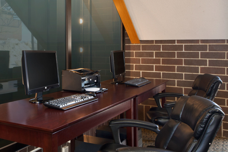 Best Western Plus Executive Residency Waterloo & Cedar Falls photo 22