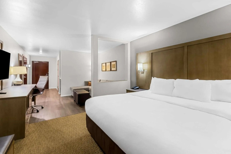 Comfort Suites Columbia I-65