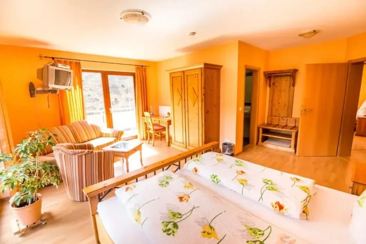 Deluxe Junior Suite
