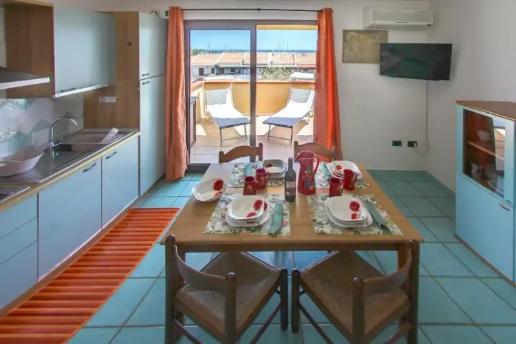 Quadruple Apartment