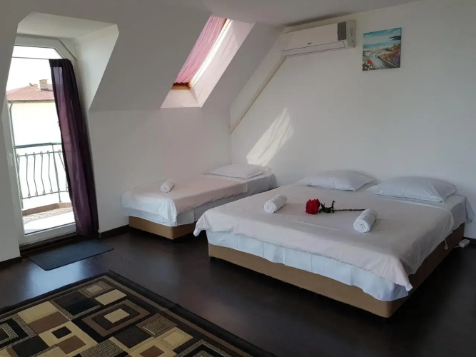 Sunny Island Obzor