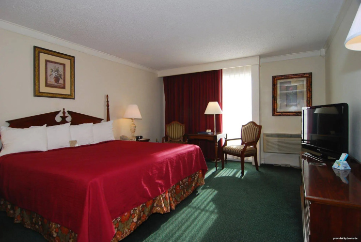 Osage Creek Lodge