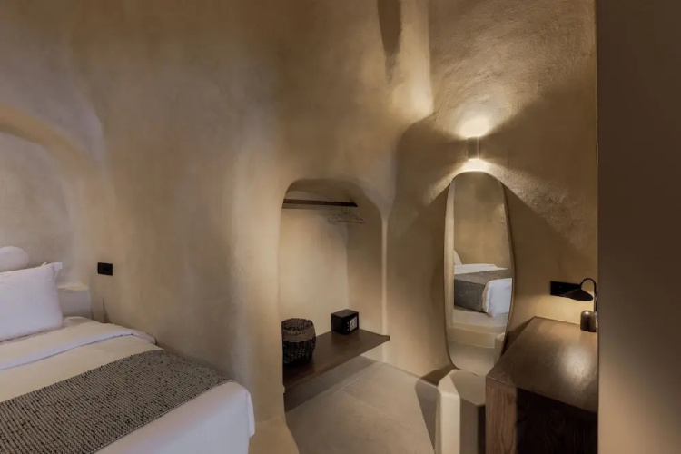 Caldera's Dream Cave House With Hot Tub - Santorini
