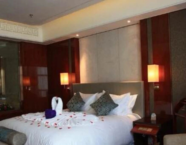 Sapphire Hotel