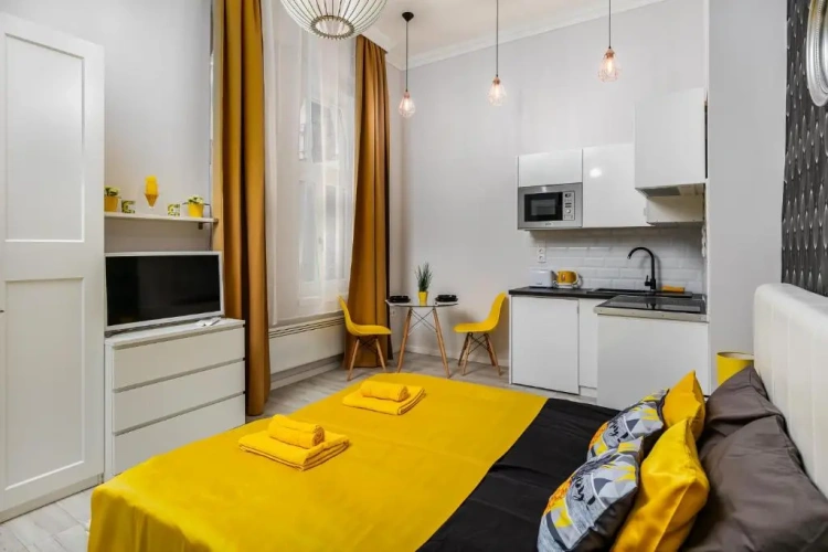 1 Bedroom Apartment