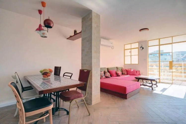 Golda Vacation Rentals