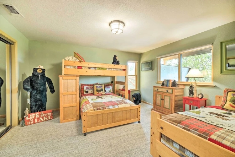 Guest rooms