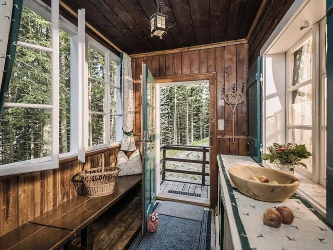 Deluxe Cottage
