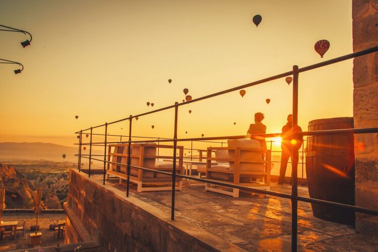 Millstone Cave SuitesOver view