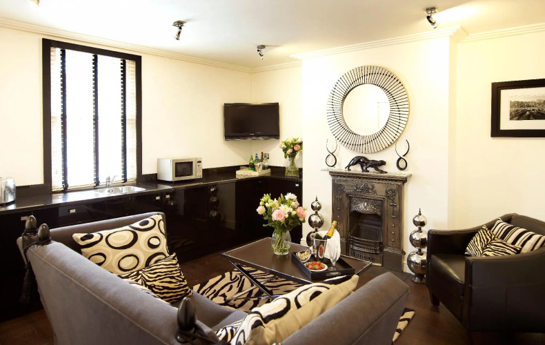 Strozzi Palace Suites by Mansley Over view