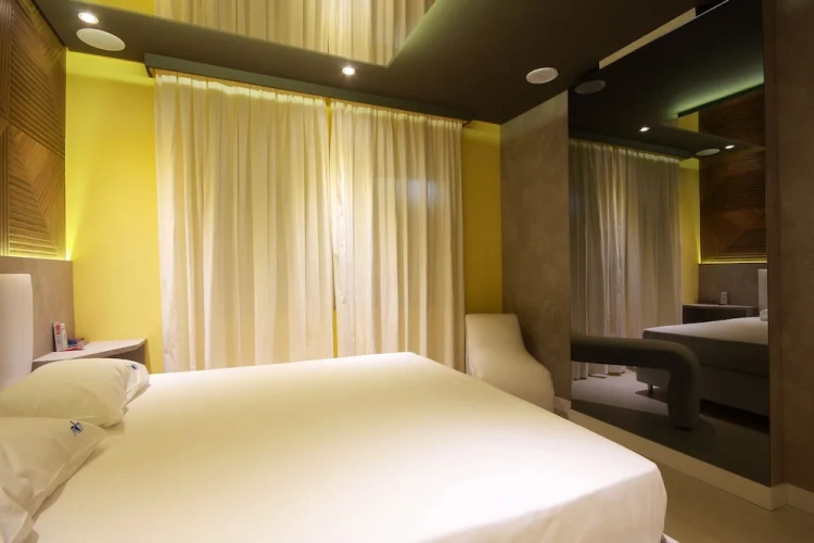 Luxury room