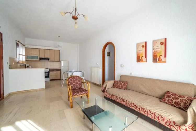 2 Bedrooms Apartment