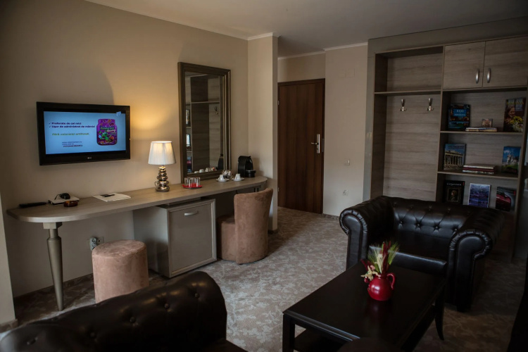 Hotel Meridian