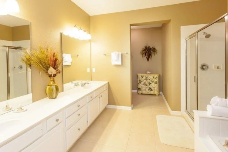 5012 Shoreway Loop #107 - 3 Br condo by RedAwning