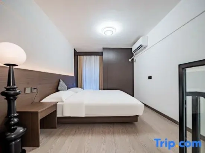 Business Twin room