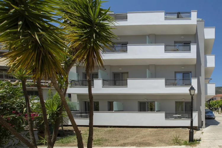 Smile Inn - Lefkada