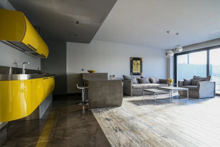 Villa Selenia Gold