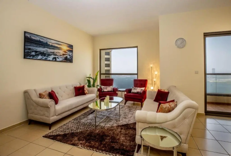 2 Bedrooms Apartment