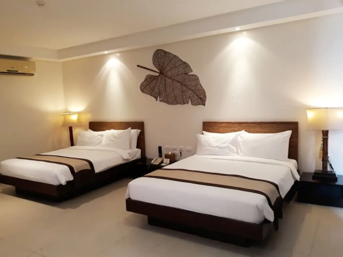 Deluxe Twin room with balcony