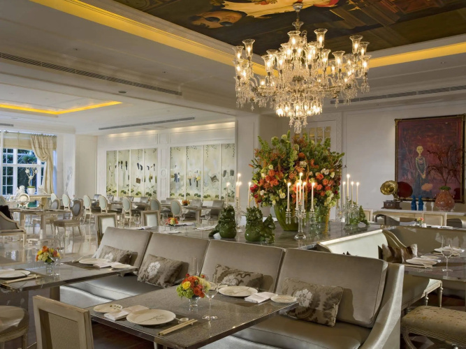 The Suites at Hotel Mulia Senayan