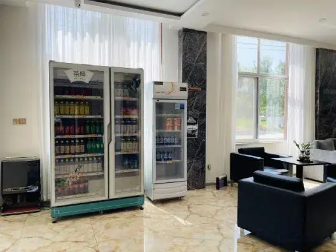 Ju County Baiyun Hotel