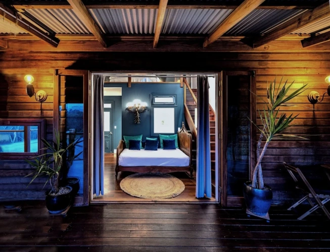 6 Bedrooms Family Cottage
