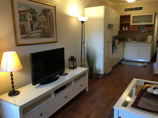 Nomi Suites