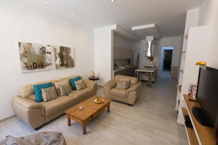 Pawlu Accomodations