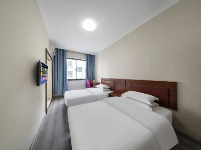 Zhuji Forest Hotel