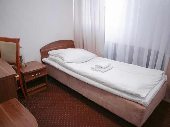 Standard Triple room with view