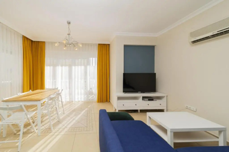 Flat With Balcony and Shared Pool in Belek