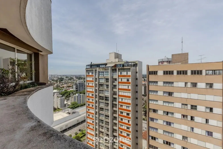 Duplex With Terrace and Barbecue Eto0201