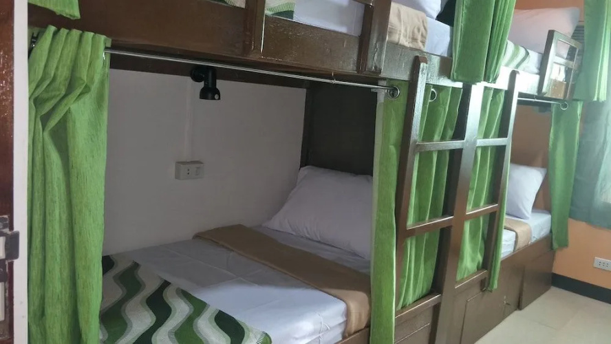 Recson Coron Hostel