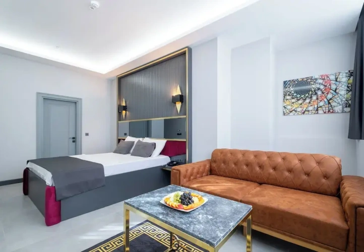 Classic Double room with city view