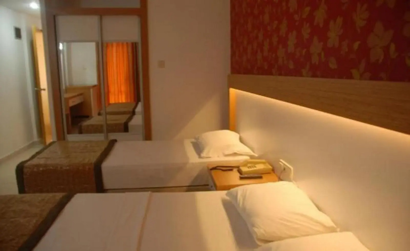 Diamore Hotel