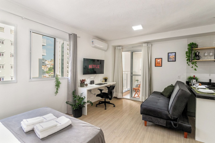Moderno com AC piscina e academia