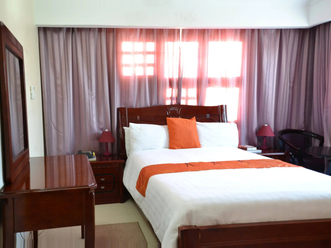 Sunbeam Hotel