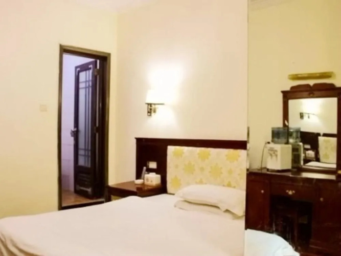 City Star Chain Hotel