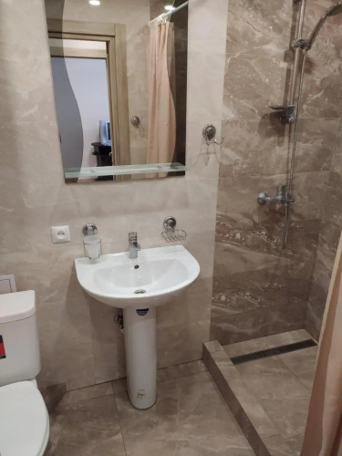 Lux Apartment Вокзал. Надежды Алексеенко 30