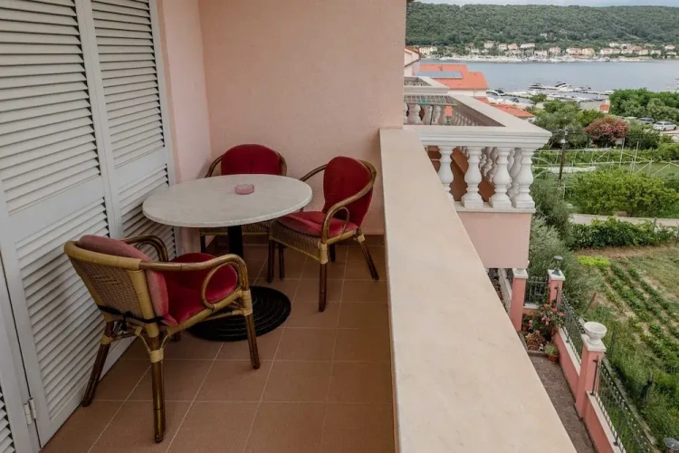 Comfort Triple room with balcony
