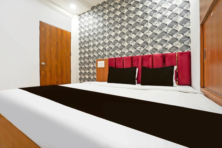 Classic Triple room