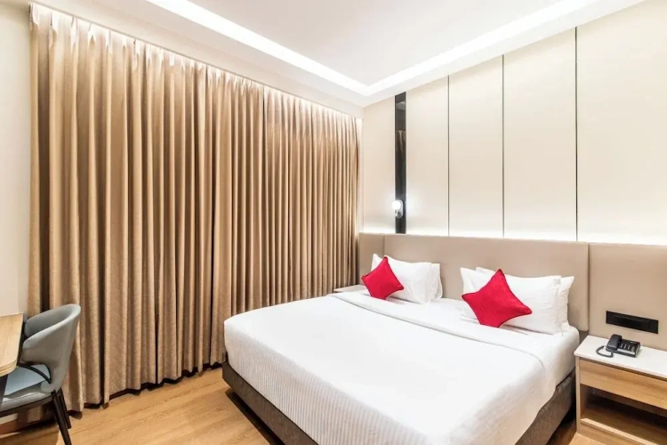 Superior room