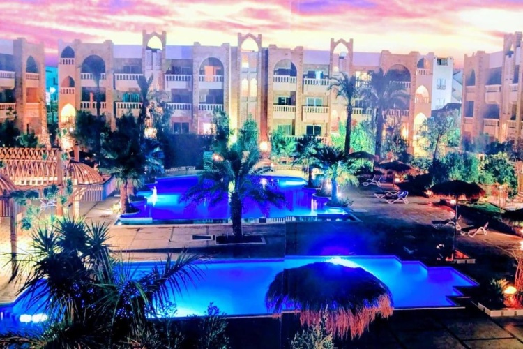 Pool
