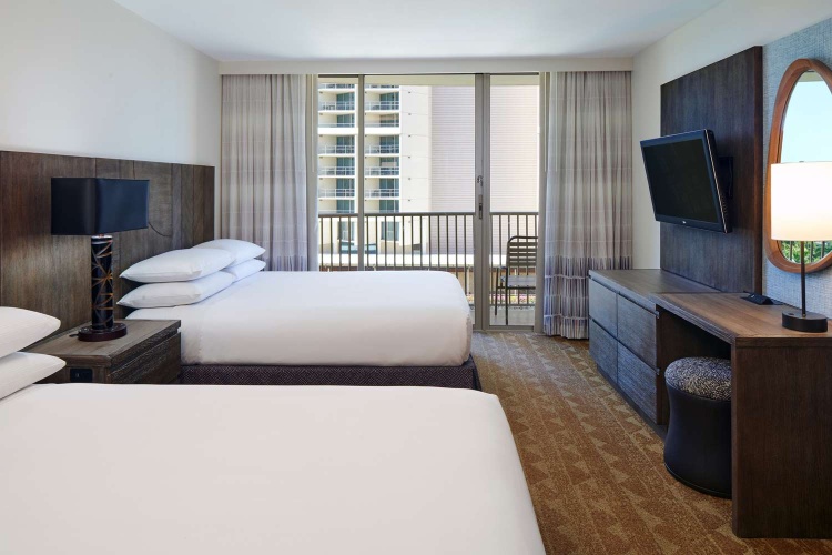 Embassy Suites by Hilton Waikiki Beach Walk photo 6