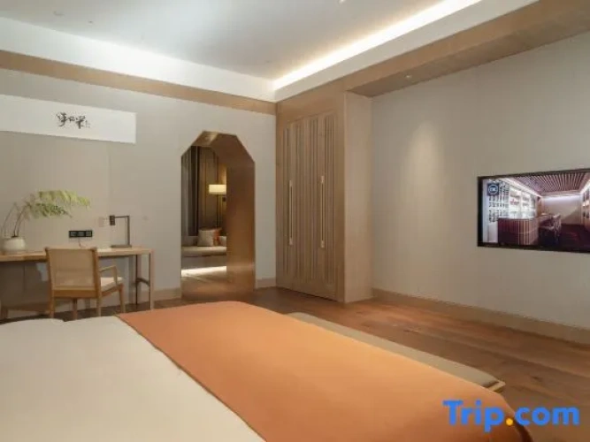 Premier Suite