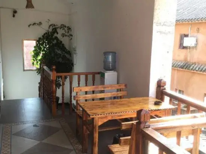 Yuren Xiaozhu Inn
