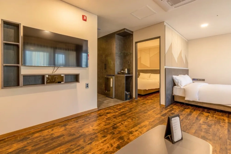 Single Suite