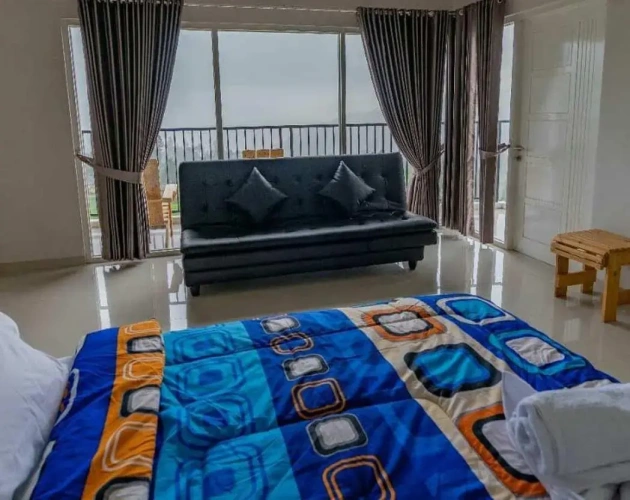 Standard Family room