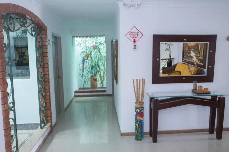 Hotel Costa Bonita